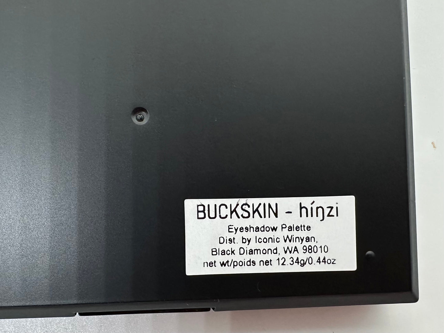 The Buckskin Palette -  híŋzi